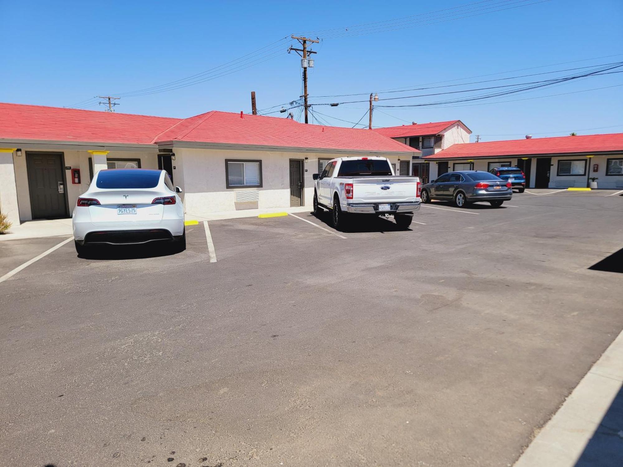 Hotel Super 8 By Wyndham El Centro North Exterior foto